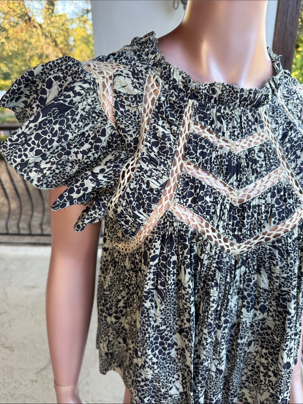 Sea New York top Priya Flutter Sleeve Floral navy blue pale green crochet lace S - Picture 11 of 17